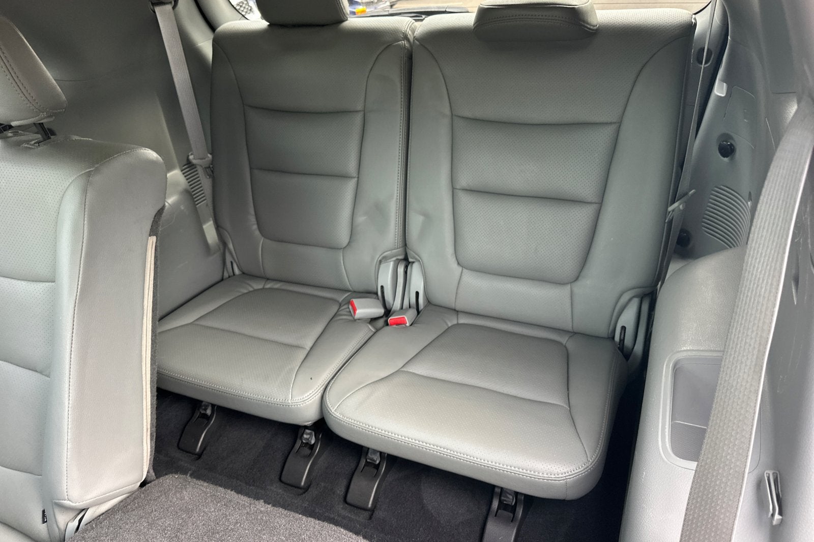 2011 Kia Sorento LX