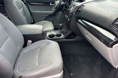 2011 Kia Sorento LX