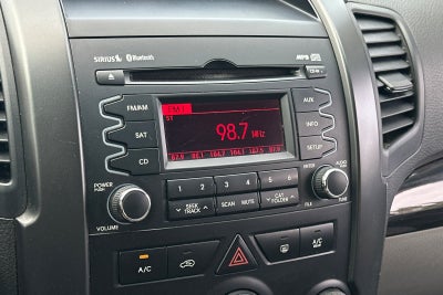 2011 Kia Sorento LX