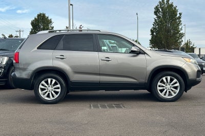 2011 Kia Sorento LX
