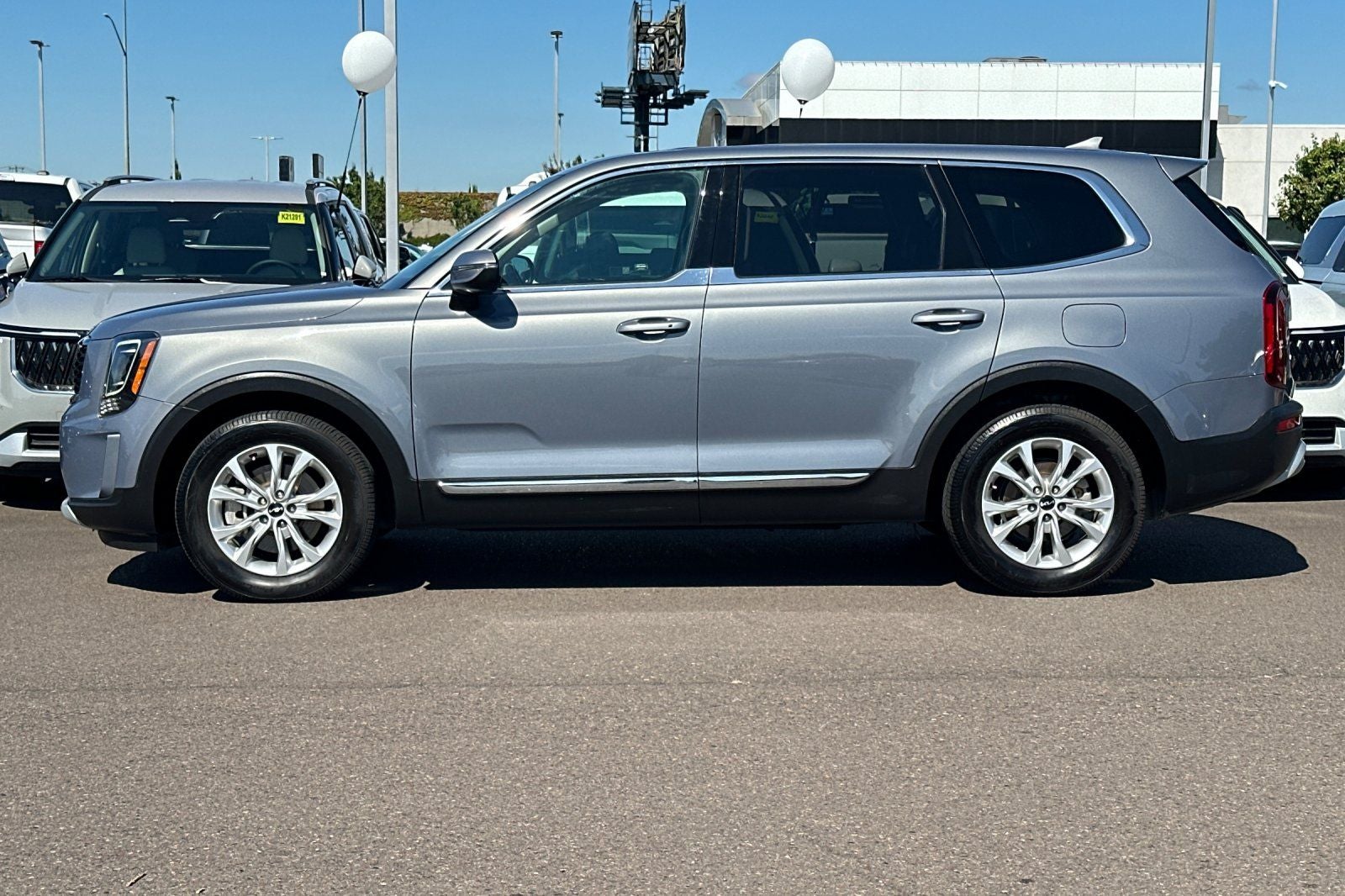 2022 Kia Telluride LX