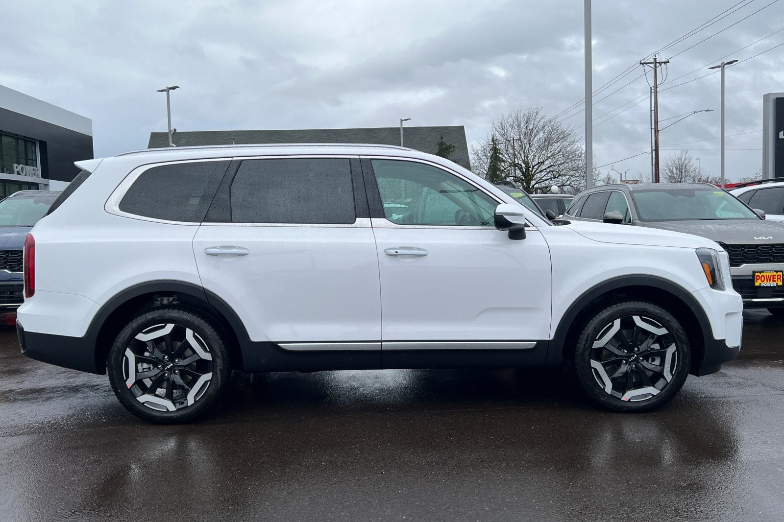 2025 Kia Telluride S