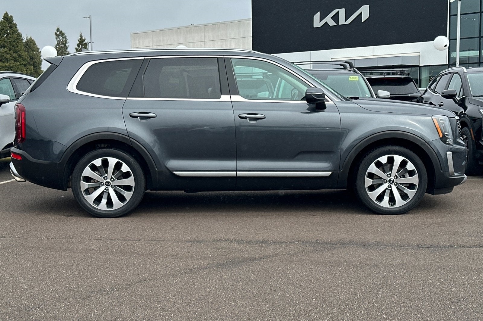 2020 Kia Telluride S