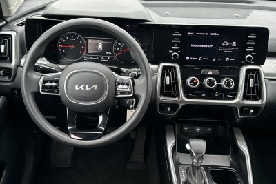 2022 Kia Sorento LX