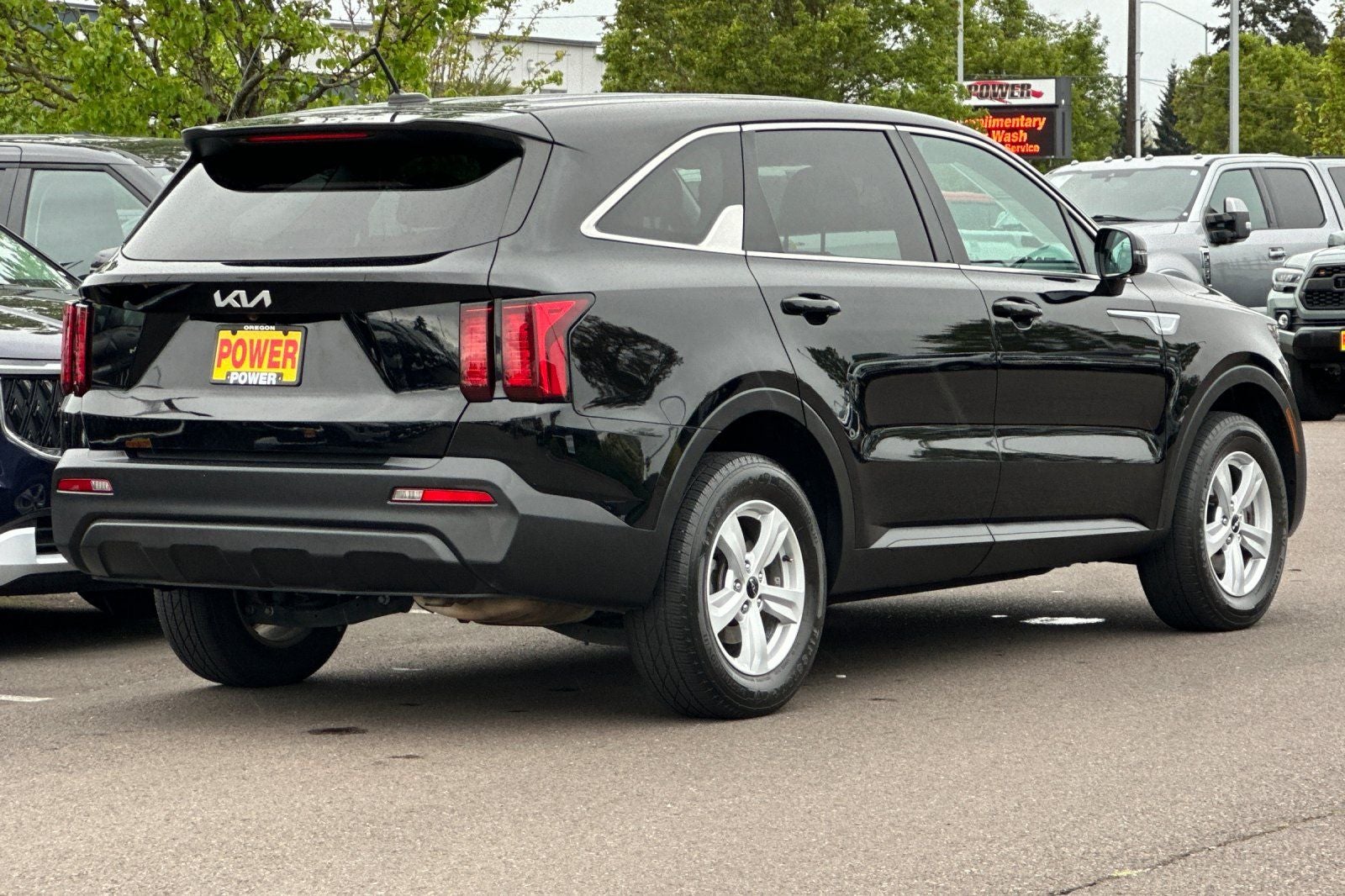 2022 Kia Sorento LX