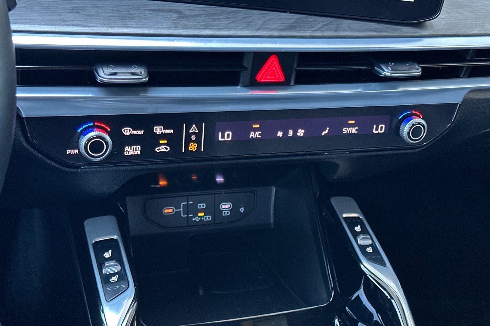 2025 Kia Sorento X-Pro SX Prestige