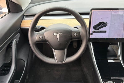 2020 Tesla Model 3 Standard