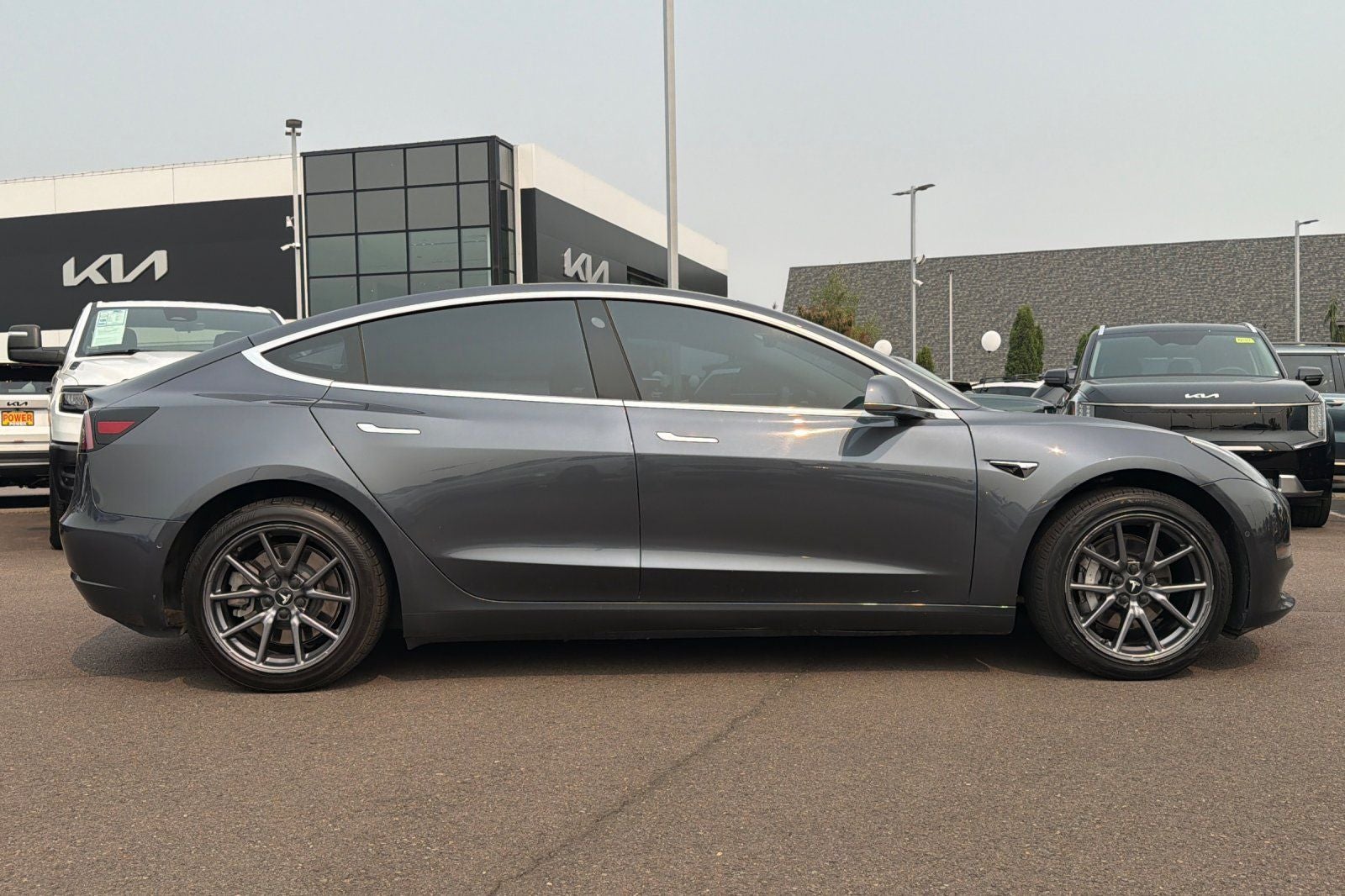 2020 Tesla Model 3 Standard