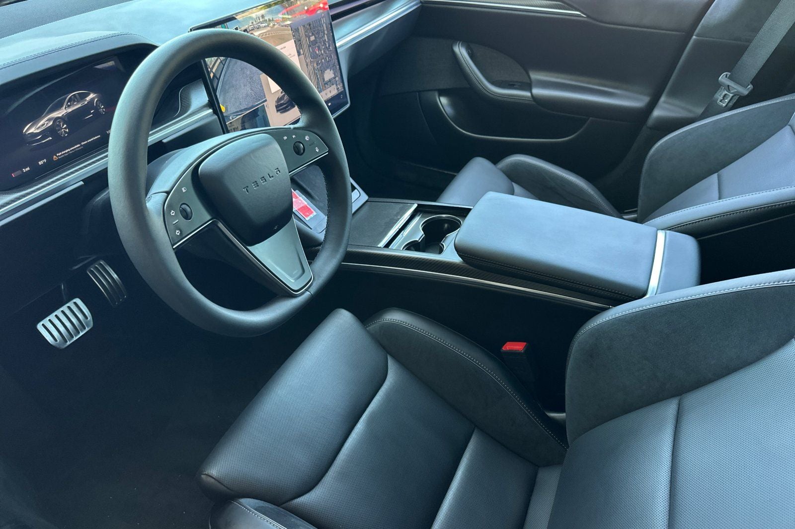 2025 Tesla Model S Plaid