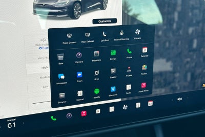 2025 Tesla Model S Plaid
