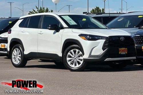 2026 Toyota Corolla Cross LE