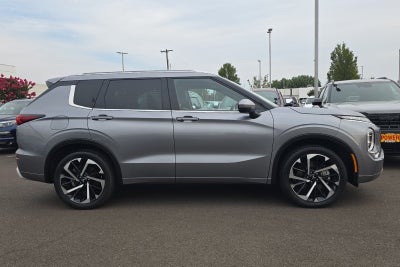 2022 Mitsubishi Outlander SEL