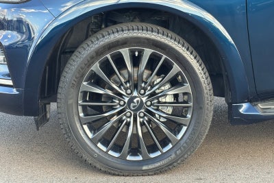 2022 INFINITI QX80 LUXE