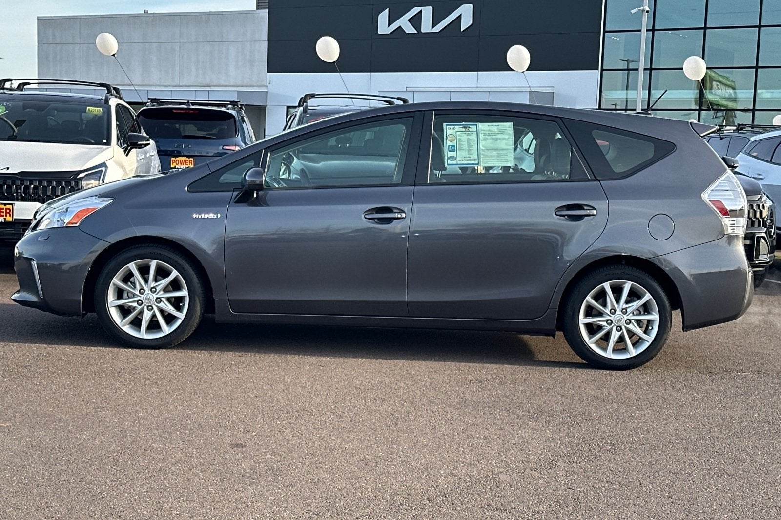 2012 Toyota Prius v Five