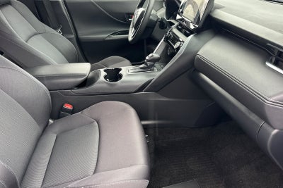 2024 Toyota Venza LE