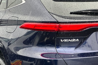 2024 Toyota Venza LE