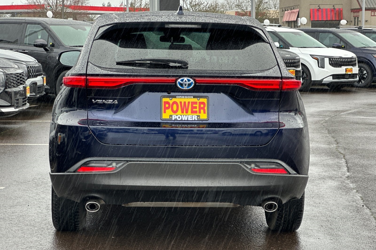 2024 Toyota Venza LE