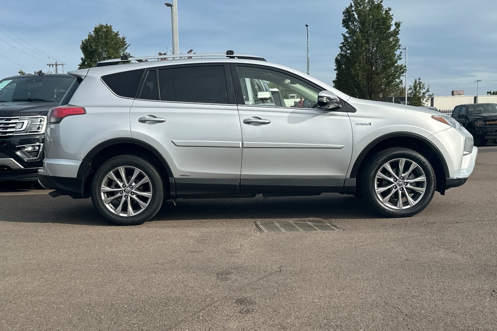 2016 Toyota RAV4 Hybrid Limited