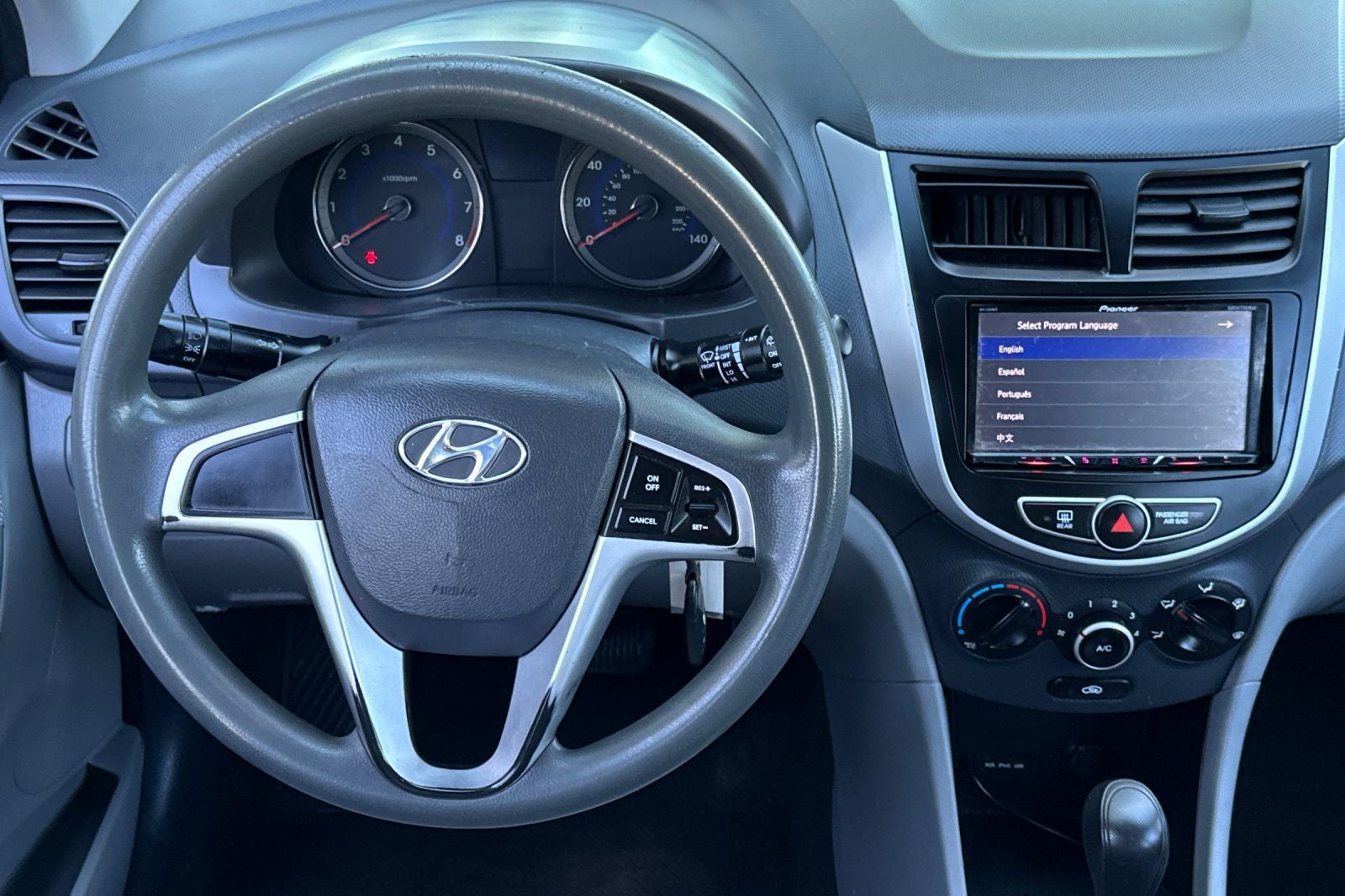 2012 Hyundai Accent GS