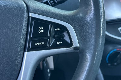 2012 Hyundai Accent GS