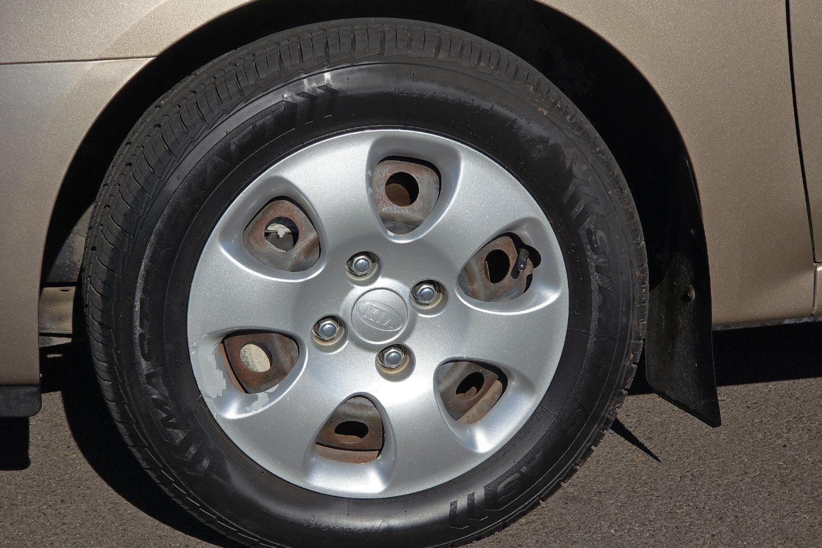 2005 Kia Spectra EX