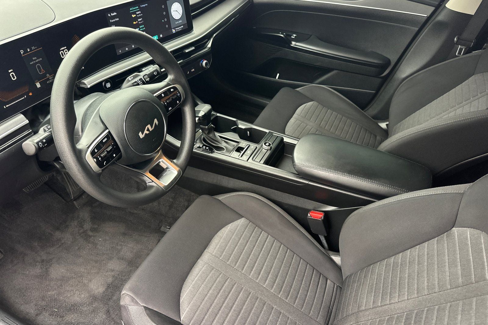 2025 Kia K5 LXS