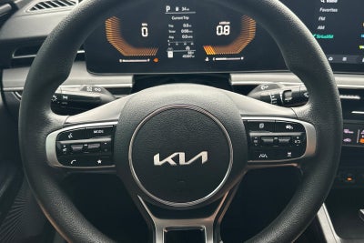 2025 Kia K5 LXS