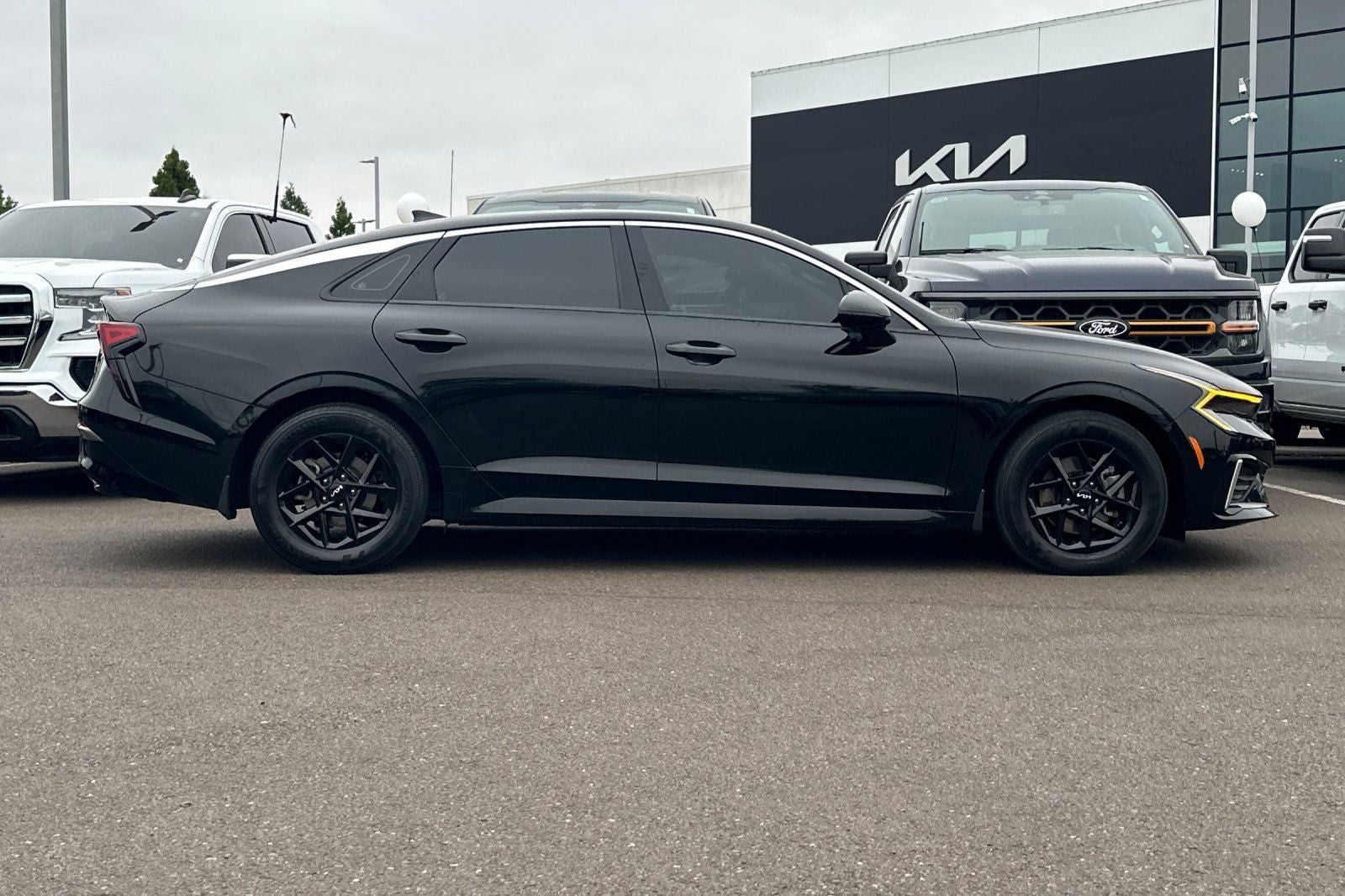 2025 Kia K5 LXS