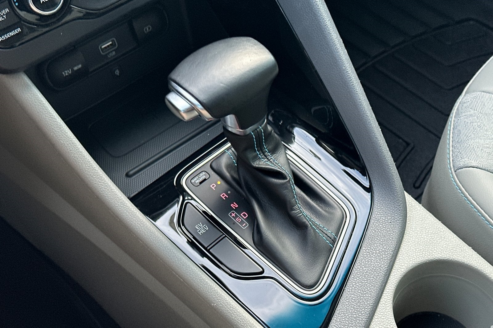 2021 Kia Niro Plug-In Hybrid EX