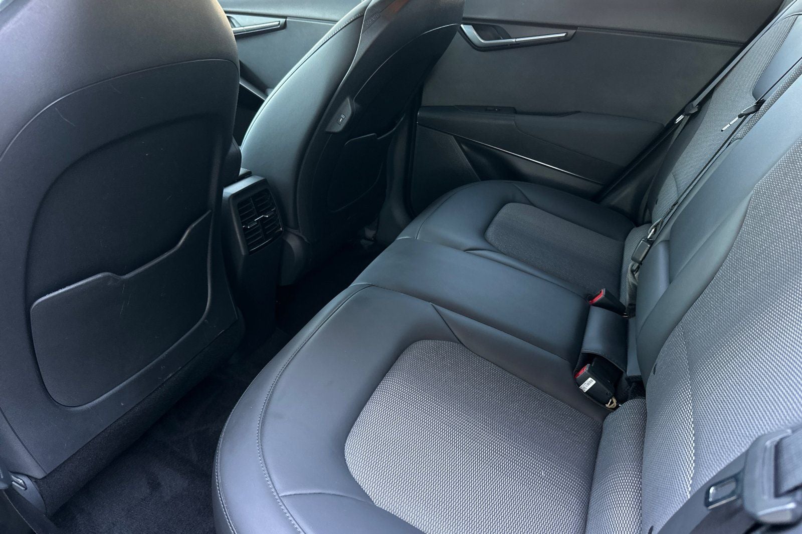 2023 Kia Niro EV Wind