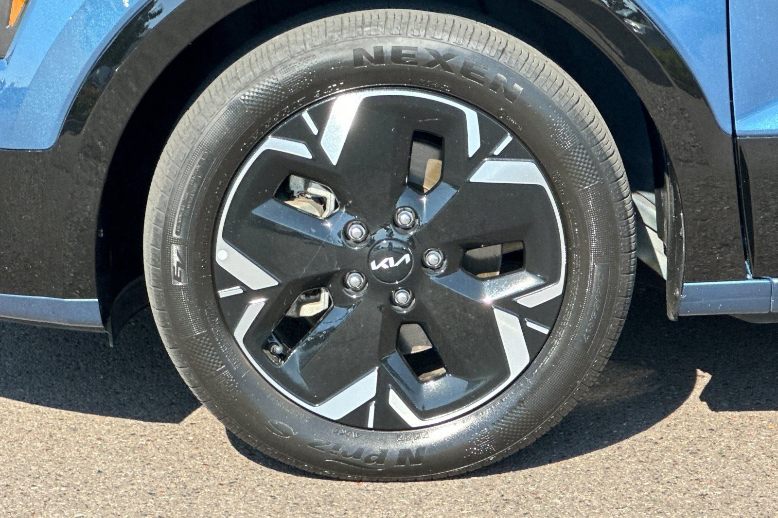 2023 Kia Niro EV Wind