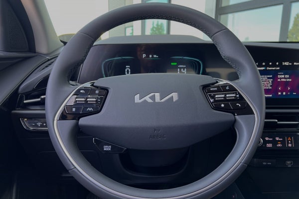 2024 Kia Niro EX in Sublimity, OR - Power Auto Group