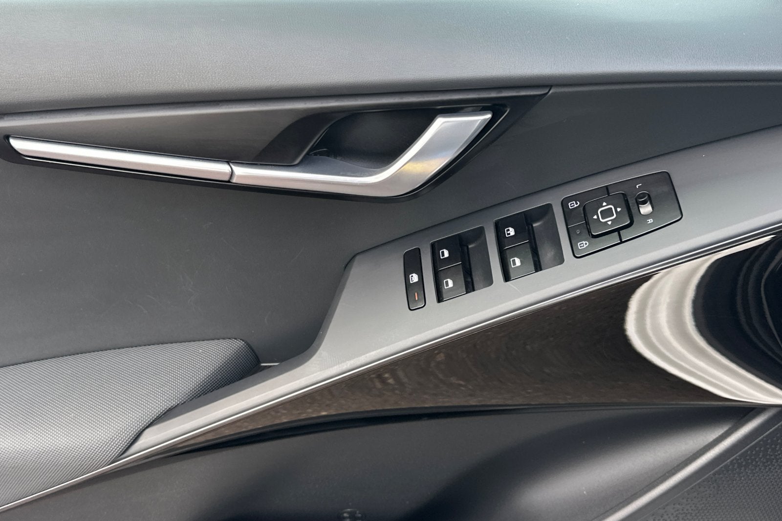 2023 Kia Niro EX