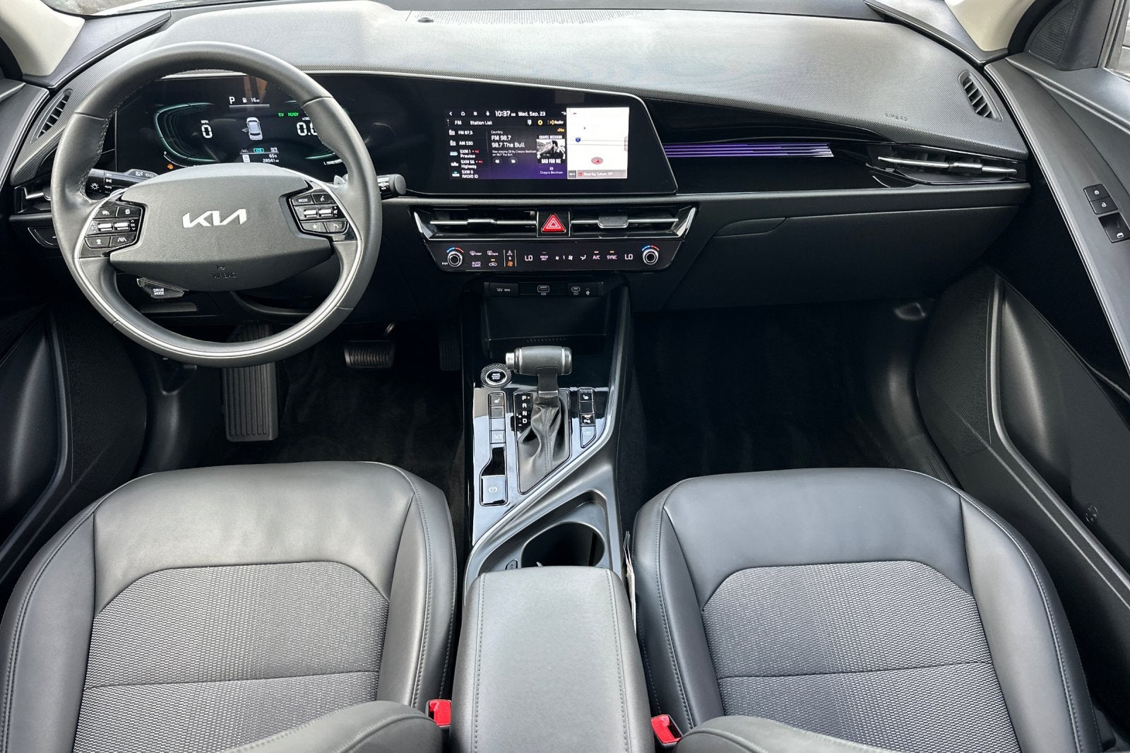 2023 Kia Niro EX