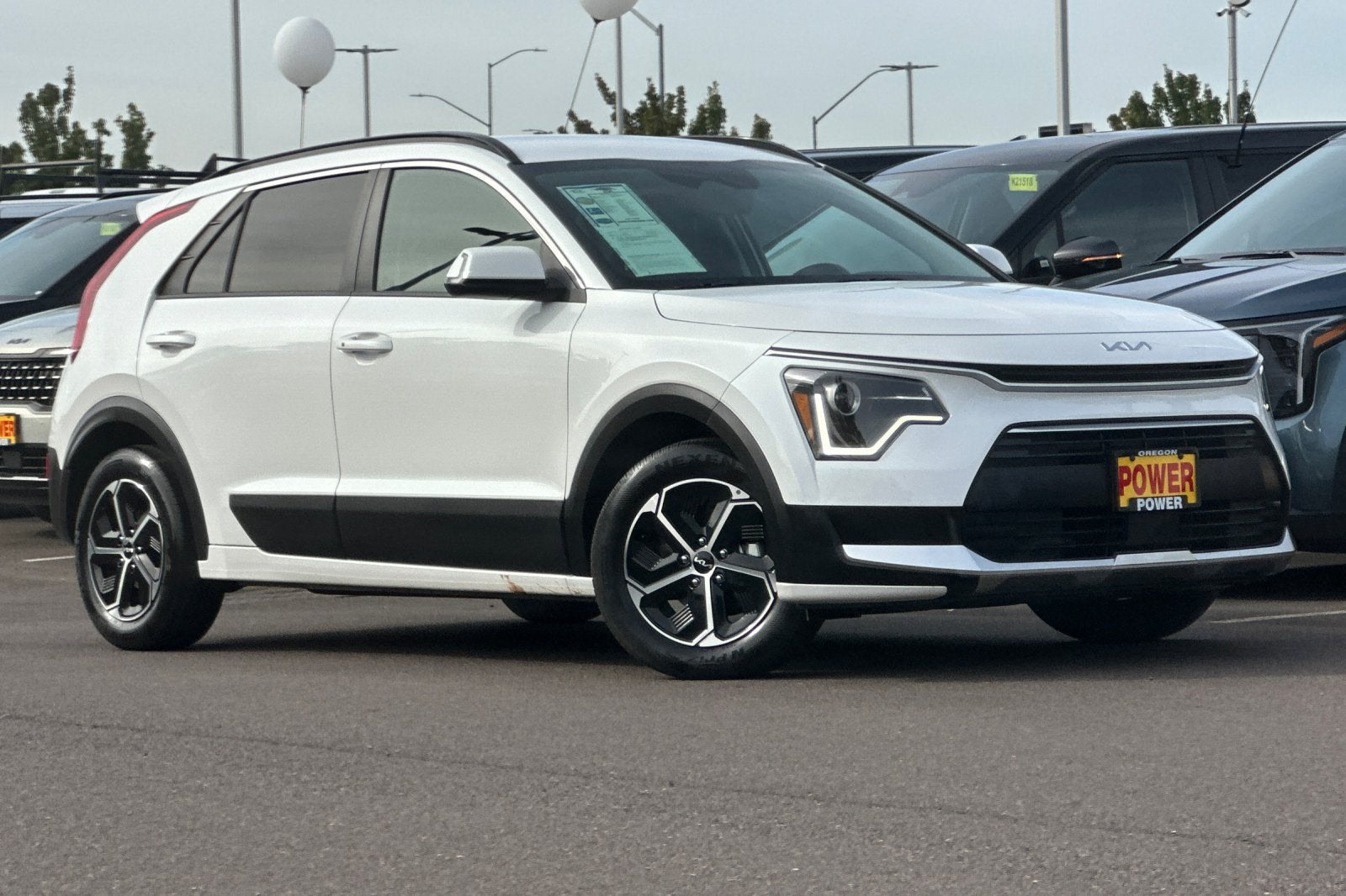 2023 Kia Niro EX