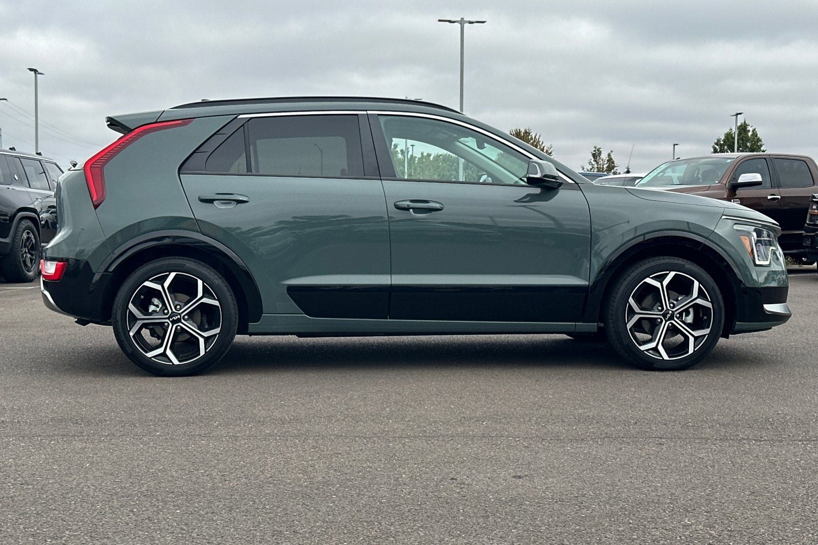 2024 Kia Niro EX Touring