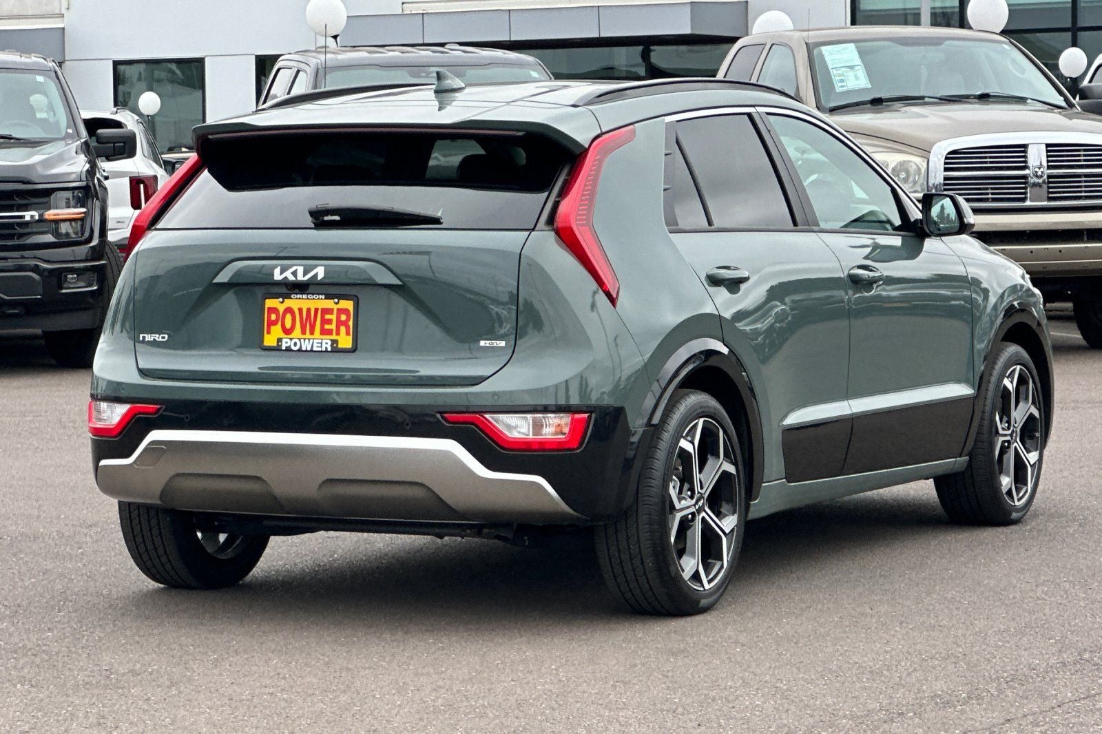 2024 Kia Niro EX Touring