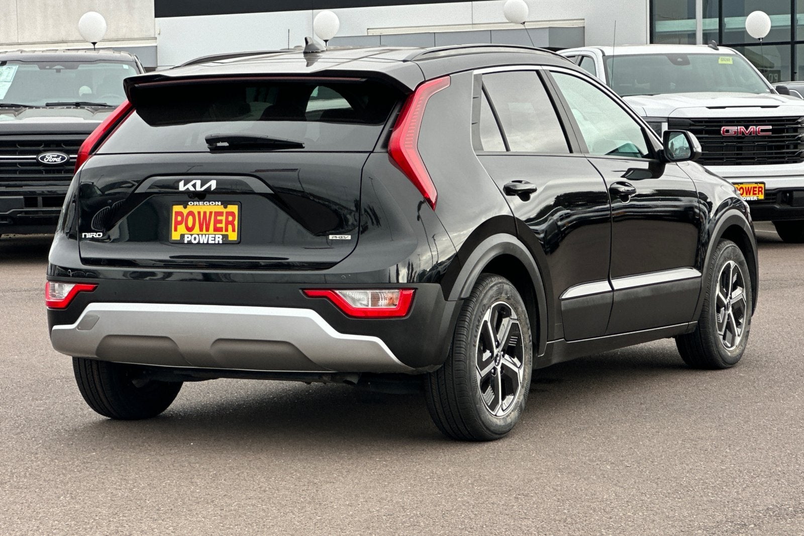 2024 Kia Niro Plug-In Hybrid EX