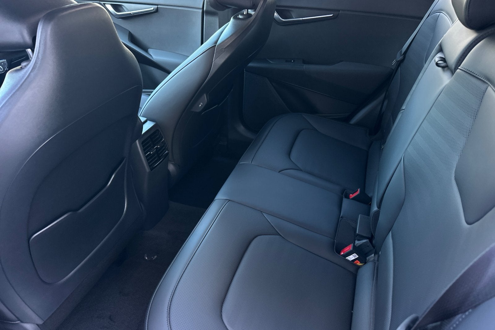2027 Kia Niro SX