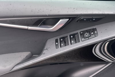 2023 Kia Niro SX Touring