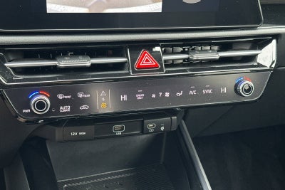 2023 Kia Niro SX Touring