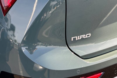 2024 Kia Niro SX