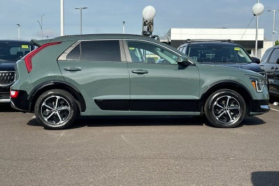 2024 Kia Niro SX