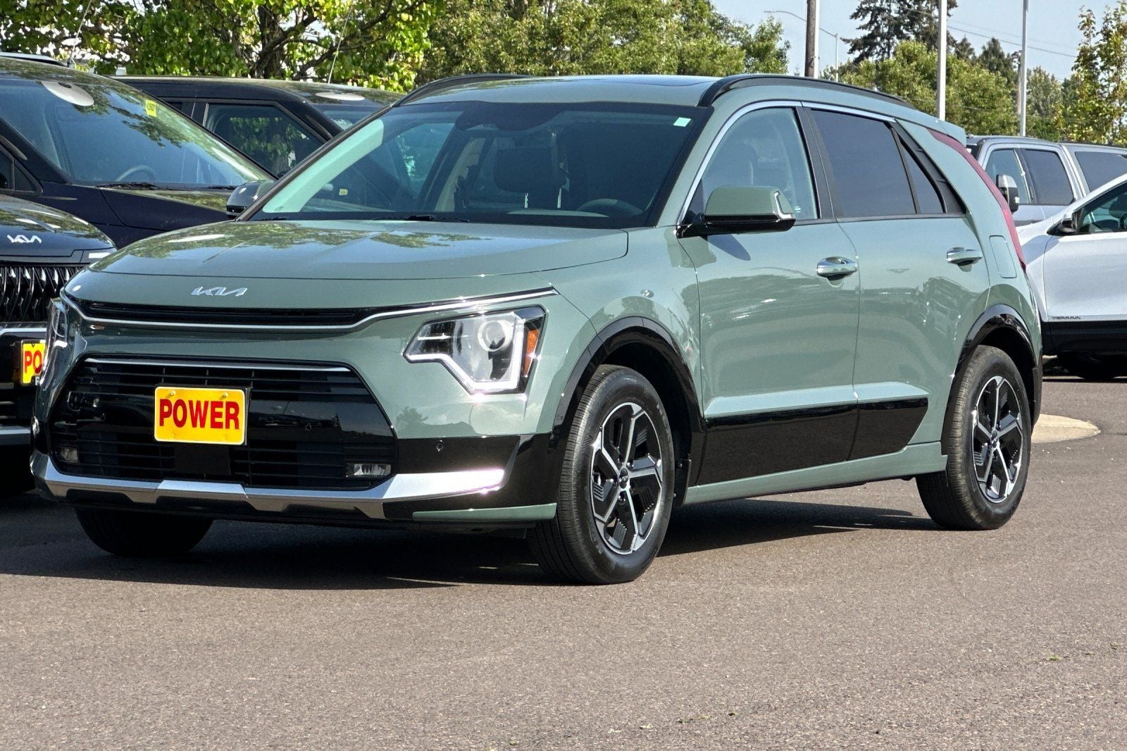 2024 Kia Niro SX