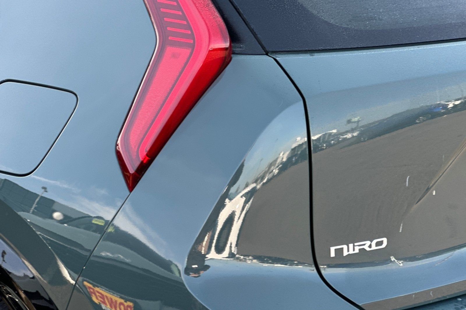 2024 Kia Niro SX