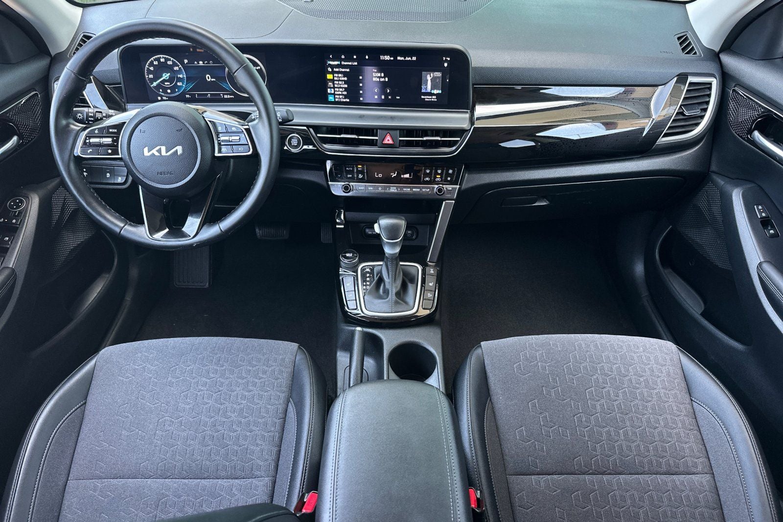 2024 Kia Seltos S