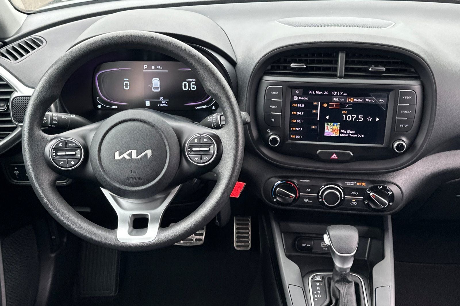 2023 Kia Soul LX