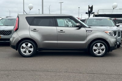 2017 Kia Soul Base