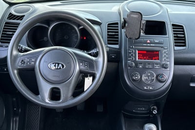 2013 Kia Soul Base