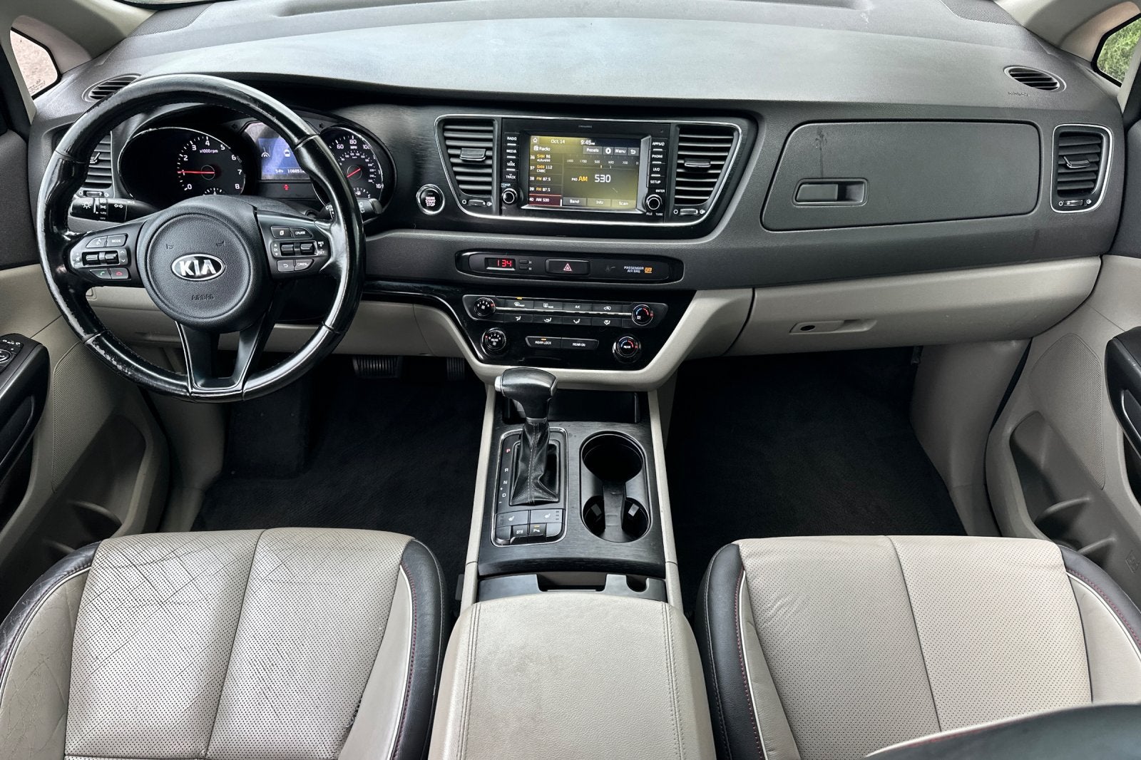 2017 Kia Sedona LX